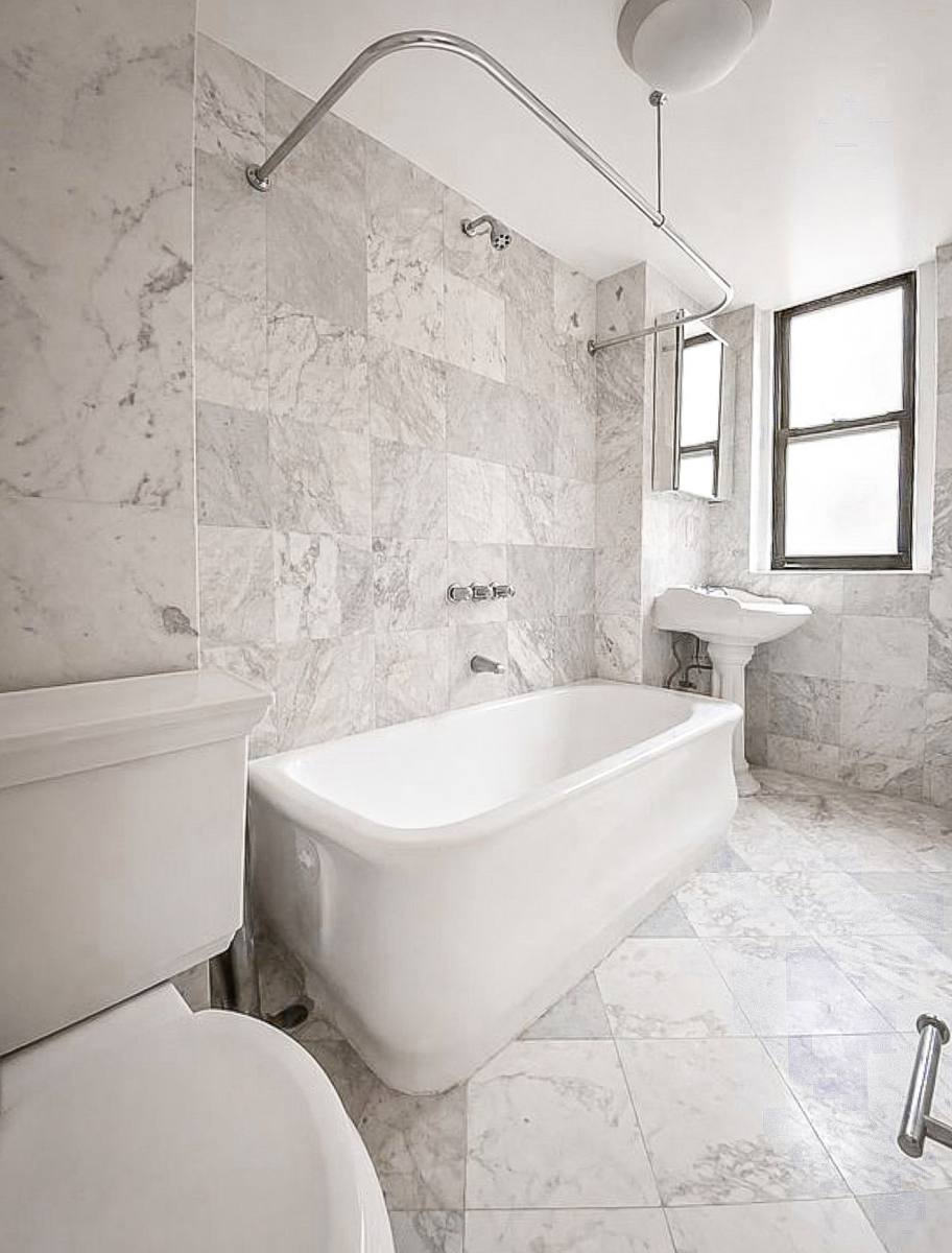 Apartment for rent at 55 W 55th St #9AA, New York, NY 10022