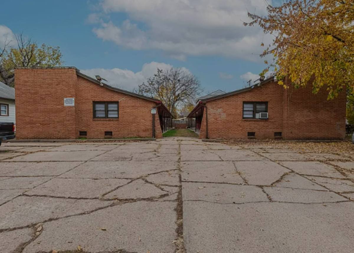 Apartment for rent at 1031 S Emporia, Wichita, KS 67211
