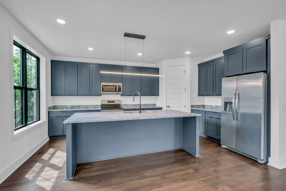Townhouse for rent at 1114 Leland Ave, Nashville, TN 37216