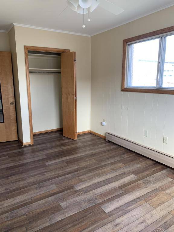 Apartment for rent at 842 Country Club Dr, Morgantown, WV 26505