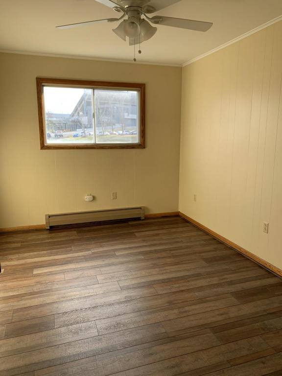 Apartment for rent at 842 Country Club Dr, Morgantown, WV 26505