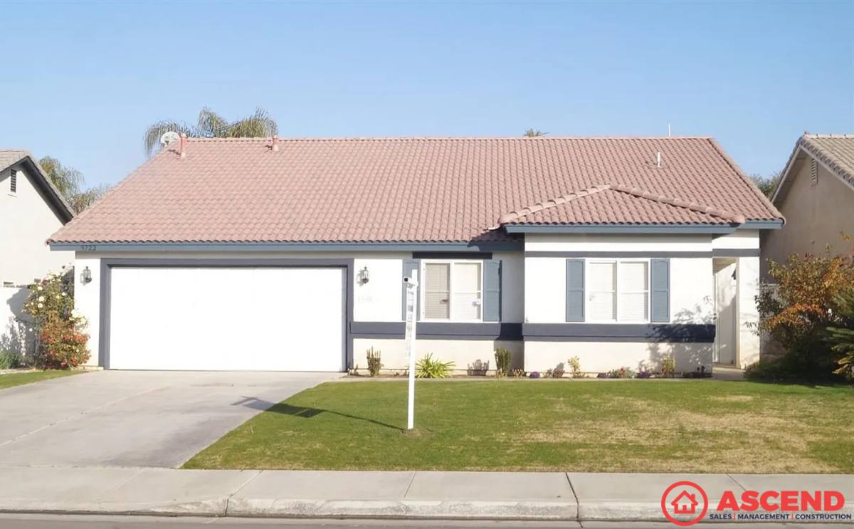 House for rent at 9722 Battersea Park Dr, Bakersfield, CA 93312