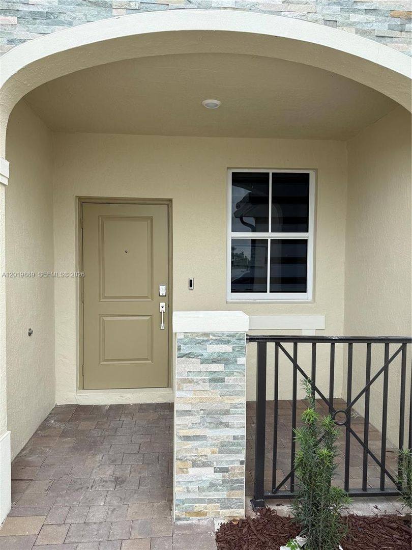 Townhouse for rent at 2671 SE 25th Terrace, Homestead, FL 33035