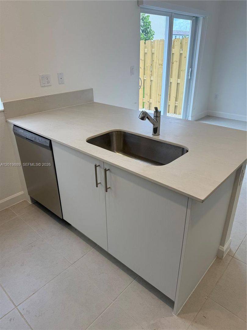 Townhouse for rent at 2671 SE 25th Terrace, Homestead, FL 33035