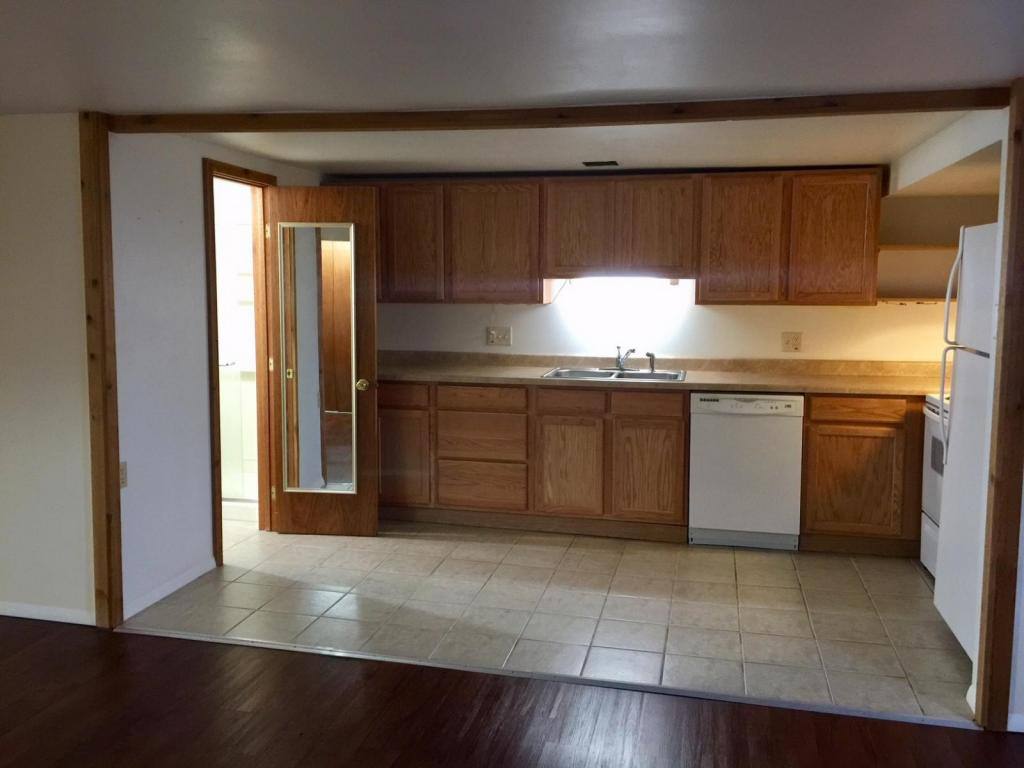 Apartment for rent at 632 Washakie St, Lander, WY 82520