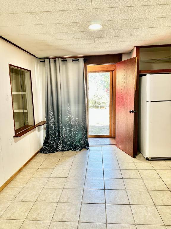 Apartment for rent at 634 Washakie St, Lander, WY 82520