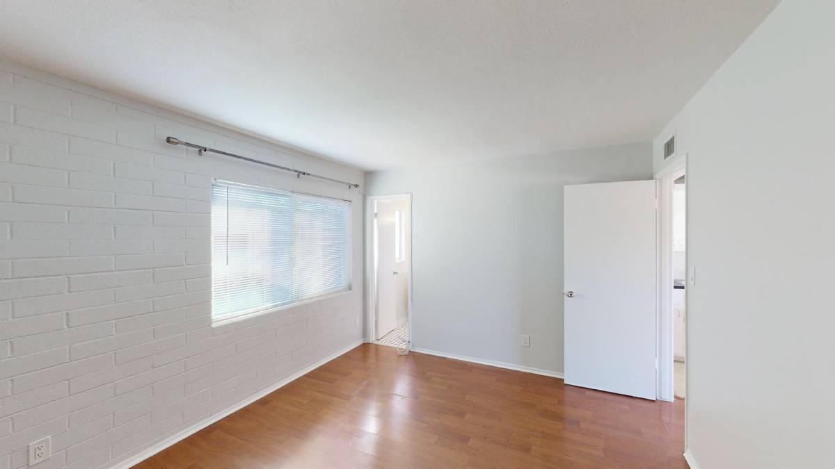 Apartment for rent at 1716 E Ocotillo Rd, Phoenix, AZ 85016