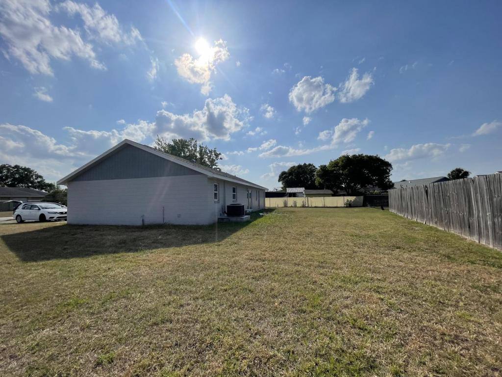 House for rent at 801 Poplarwood Lane, Kissimmee, FL 34743