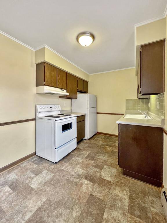 Apartment for rent at 2876 University Ave, Morgantown, WV 26505