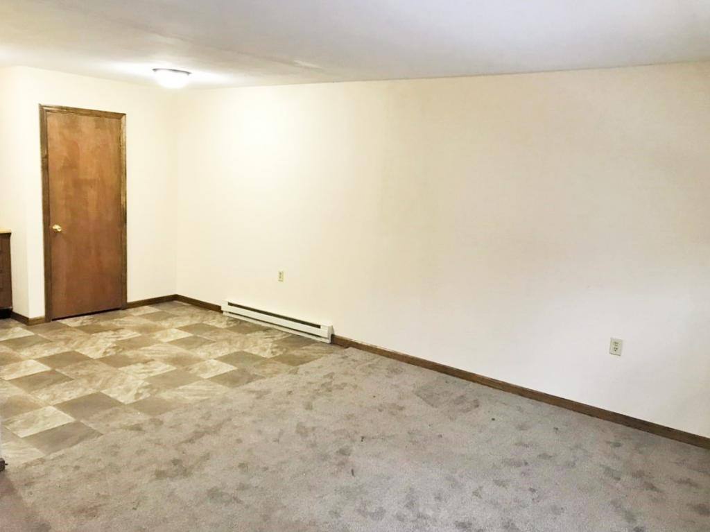 Apartment for rent at 515 E 7th St, Maryville, MO 64468