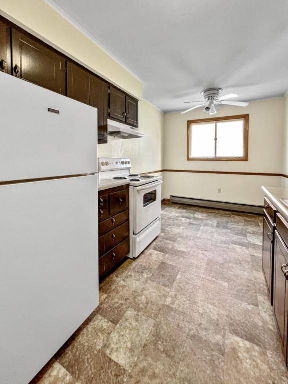 Apartment for rent at 881 E Everly St, Morgantown, WV 26505