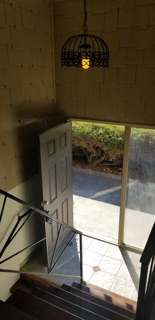 Apartment for rent at 11005-11007 E 32nd Ave, Spokane, WA 99206