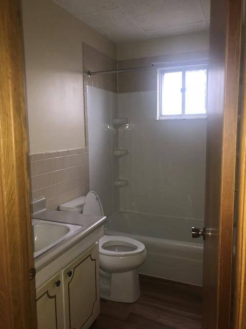 Apartment for rent at 884 E Everly St, Morgantown, WV 26505