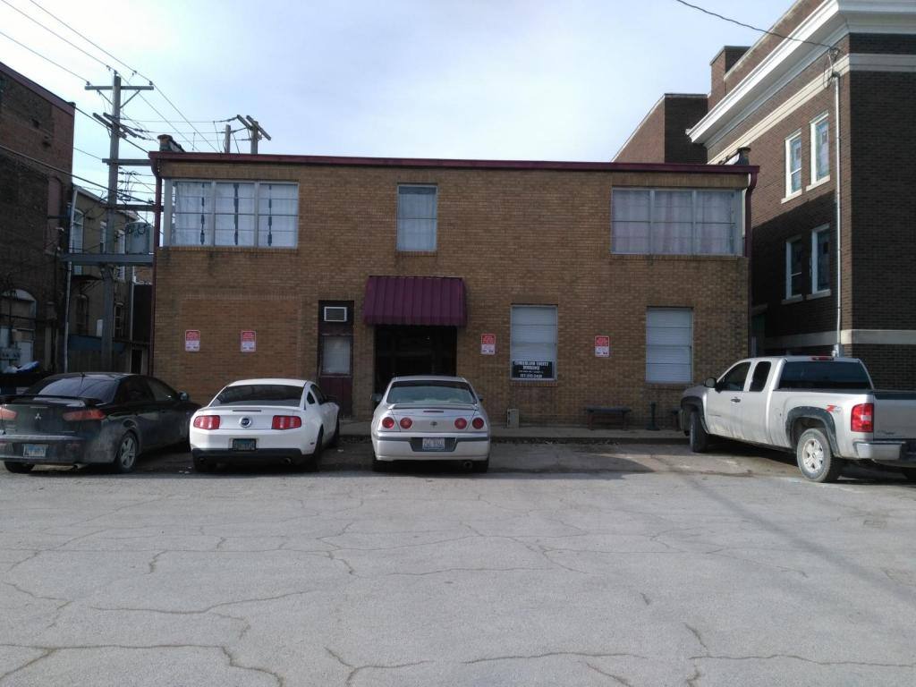 Apartment for rent at 14 N Central #107, Casey, IL 62420