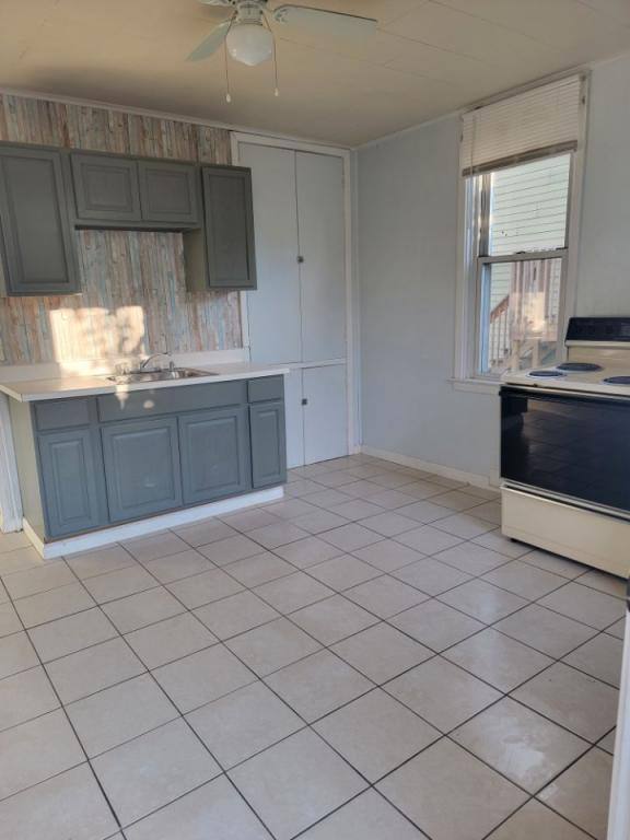 House for rent at 25 S 3rd St, Youngwood, PA 15697