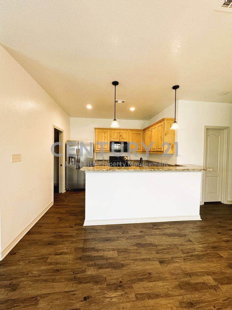 House for rent at 212 Lasso Circle, Kemp, TX 75143