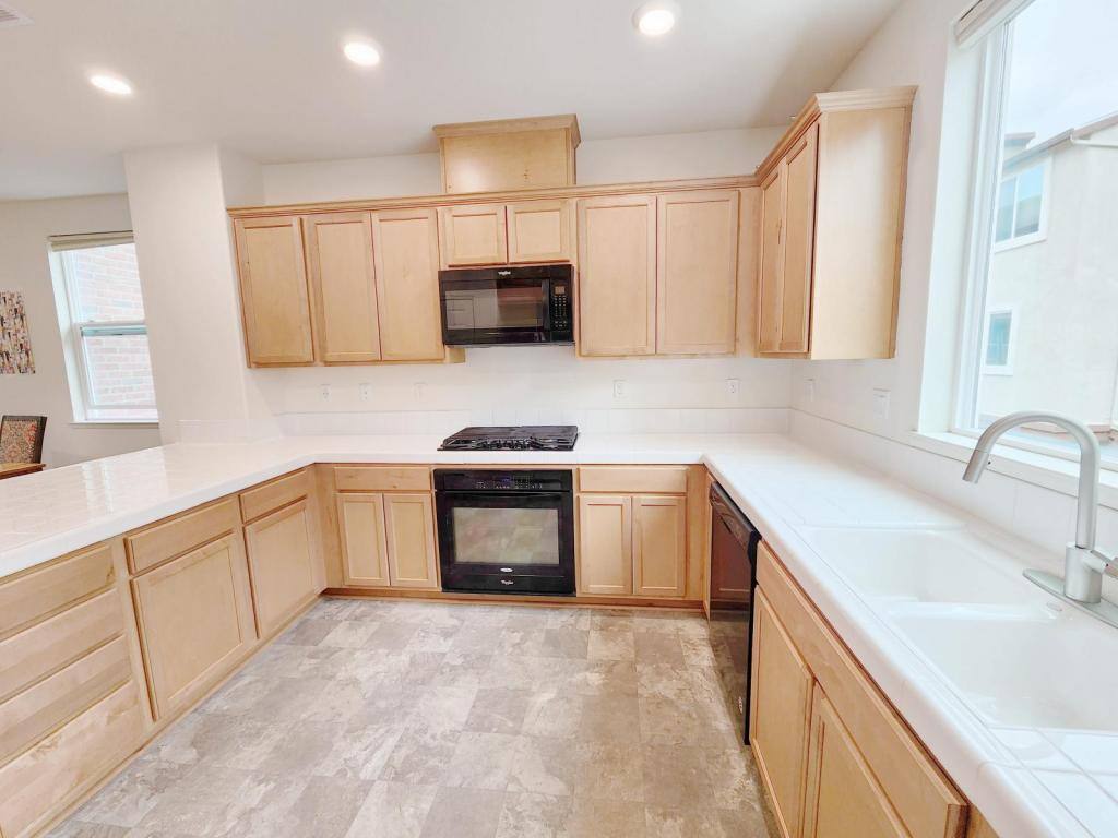 Townhouse for rent at 1025 Gabbiano Lane #1, San Jose, CA 95131