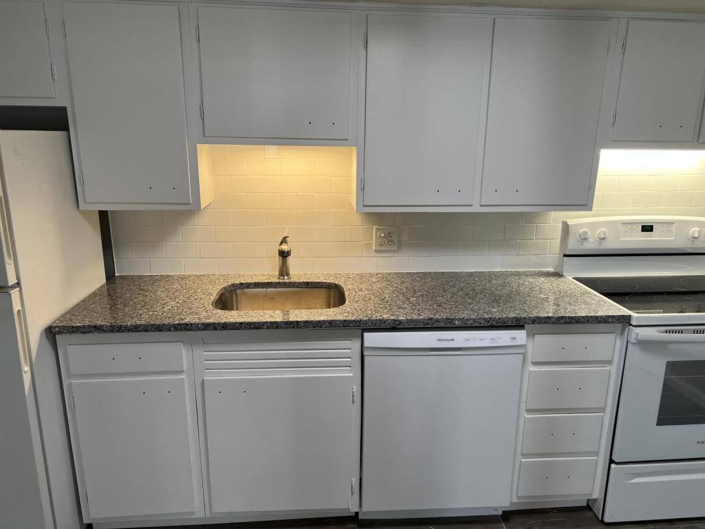 Apartment for rent at 1676 Western Ave #3E, Albany, NY 12203