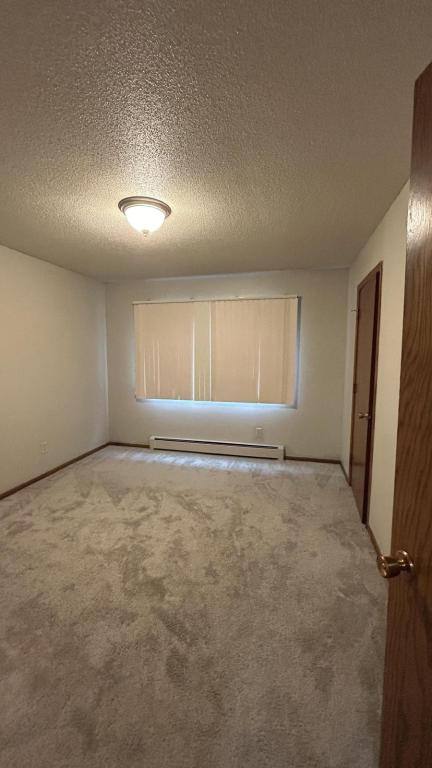 House for rent at 1500 10th Ave S #8, Minneapolis, MN 55404
