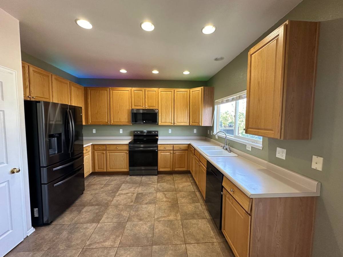 House for rent at 4157 Knollvale Dr, Colorado Springs, CO 80922