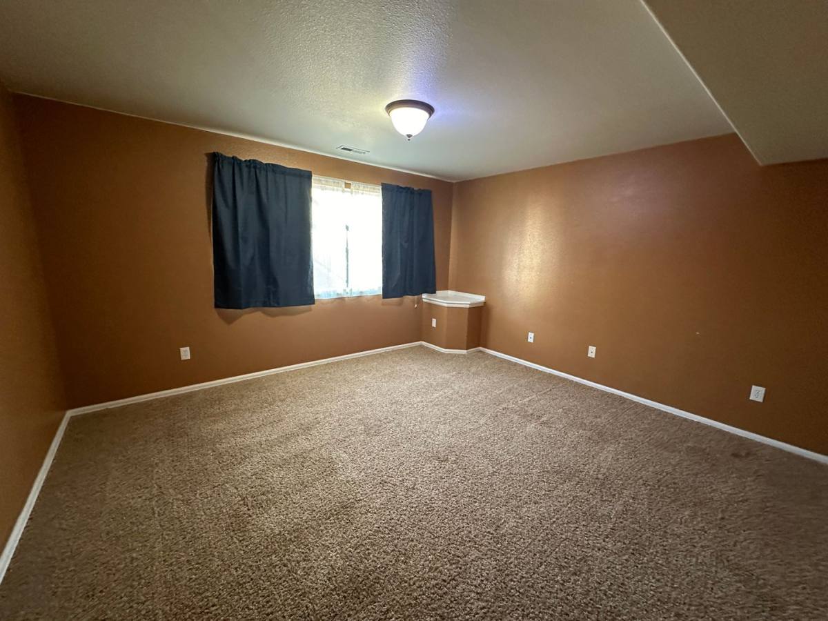 House for rent at 4157 Knollvale Dr, Colorado Springs, CO 80922
