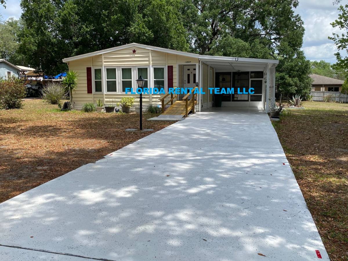 House for rent at 13957 Cr 109D, Lady Lake, FL 32159