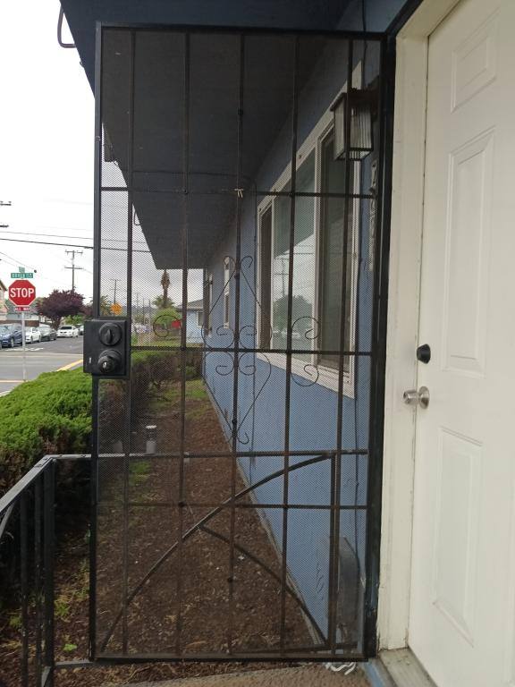 Apartment for rent at 1884 22nd St, San Pablo, CA 94806