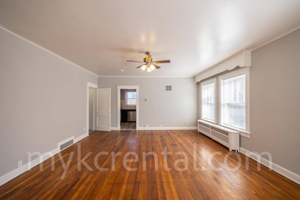 Apartment for rent at 17 S 17th St, Kansas City, KS 66102