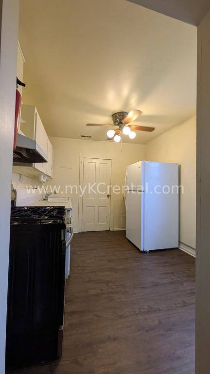 House for rent at 730 W Park St, Olathe, KS 66061