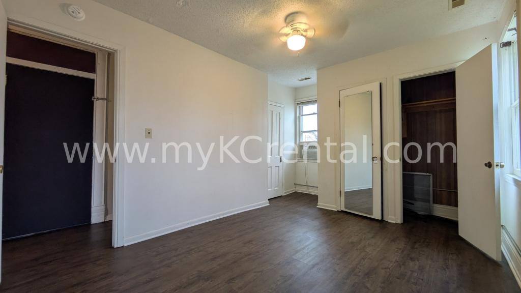 House for rent at 730 W Park St, Olathe, KS 66061