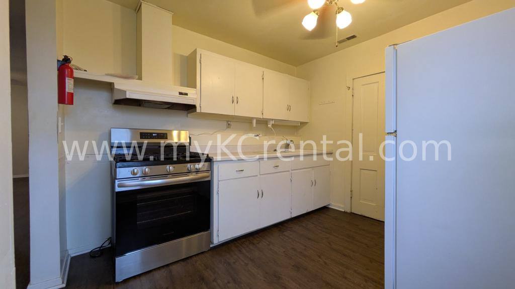 House for rent at 730 W Park St, Olathe, KS 66061