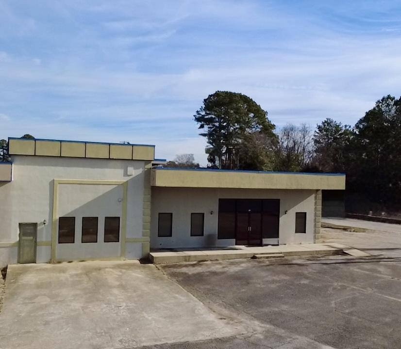 House for rent at 904 Montague Ave, Greenwood, SC 29649