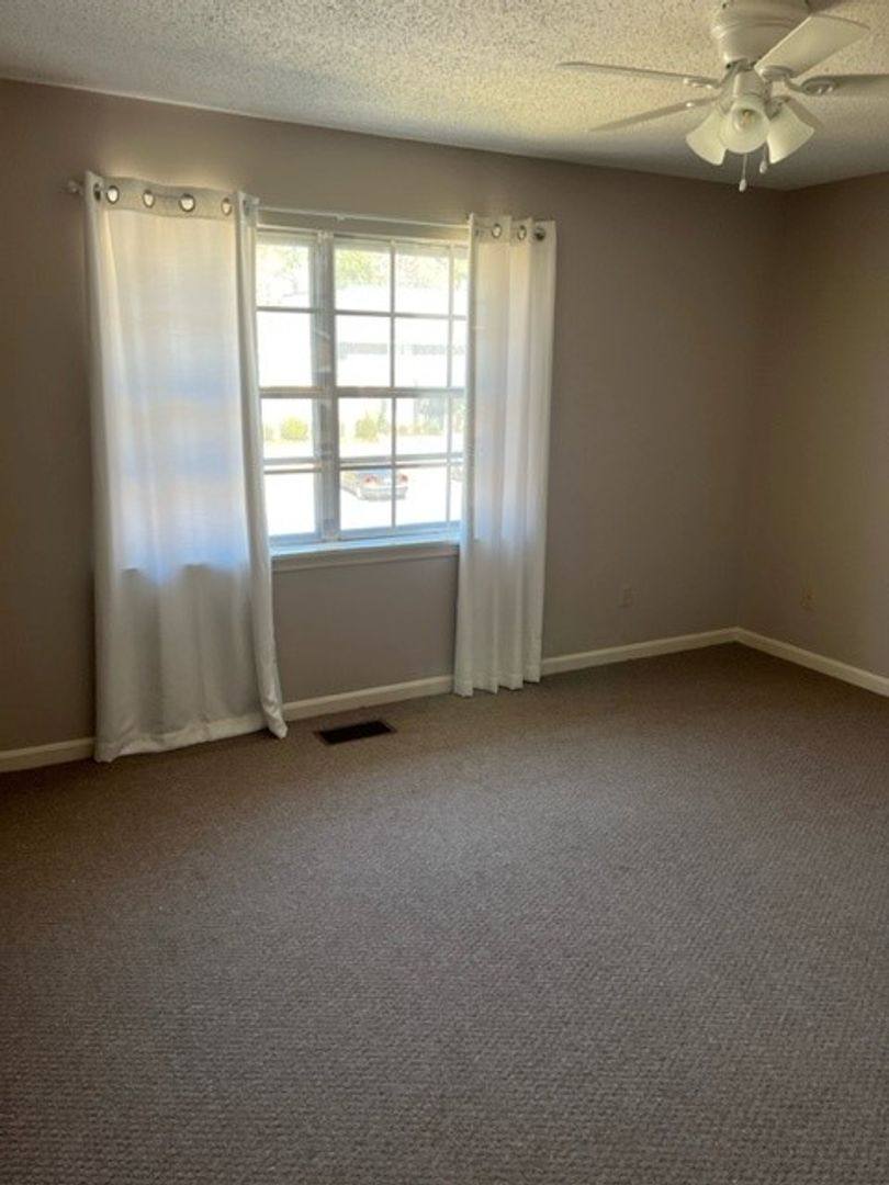 Townhouse for rent at 165 Fox Run, Tuscaloosa, AL 35406