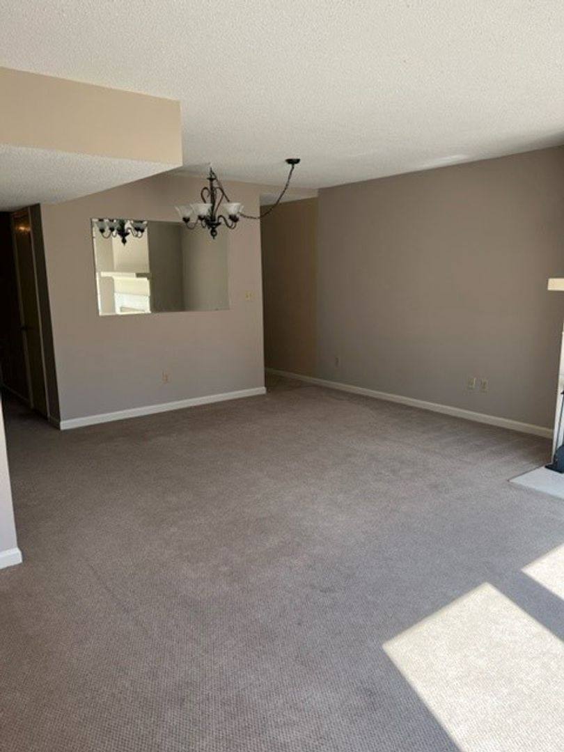 Townhouse for rent at 165 Fox Run, Tuscaloosa, AL 35406