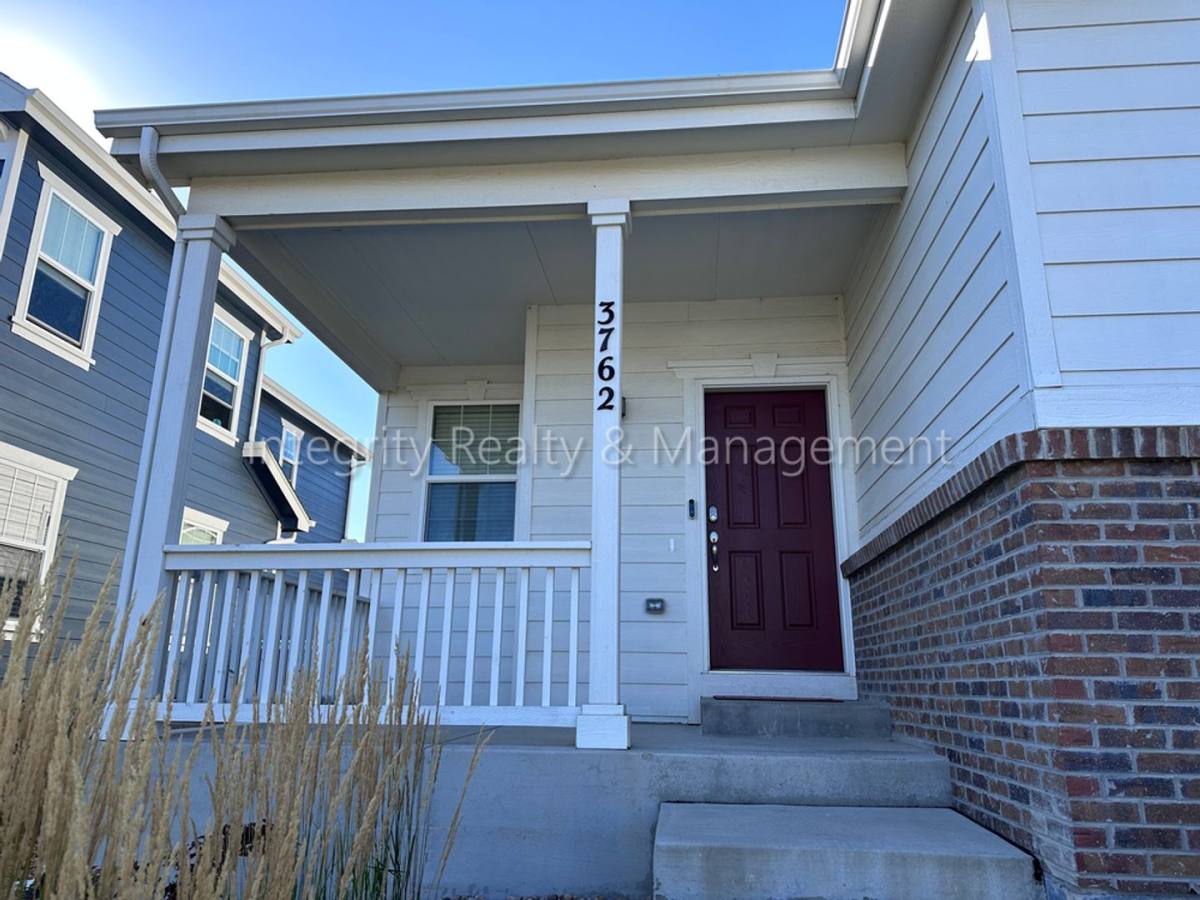 House for rent at 3762 Cadence Dr, Castle Rock, CO 80109