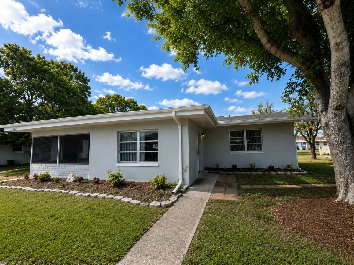Townhouse for rent at 329 Tudor Dr #R, Cape Coral, FL 33904