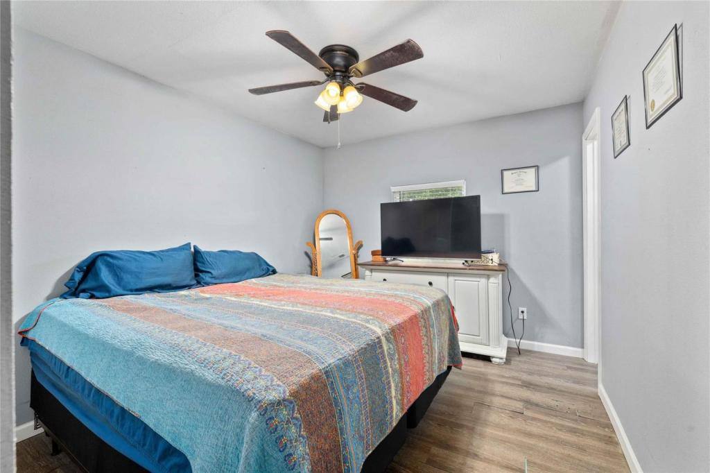 House for rent at 1005 S Mary St, Comanche, TX 76442