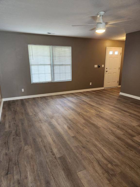 Townhouse for rent at 3908 Haystack Dr, Jeffersonville, IN 47130