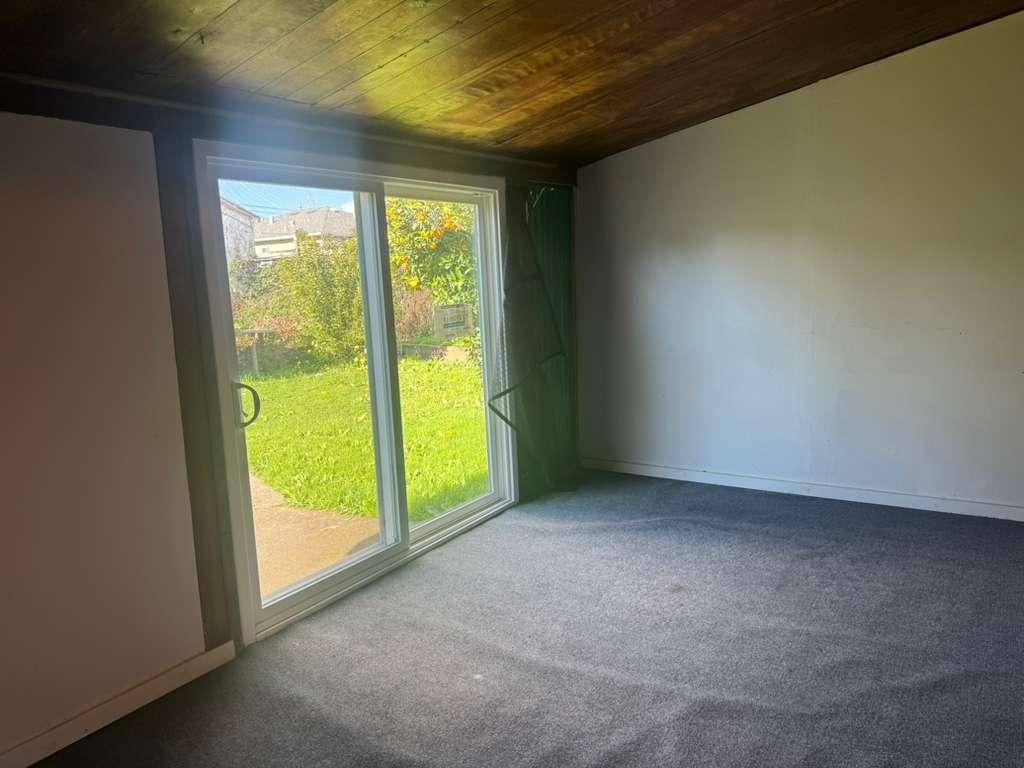 House for rent at 2315 Dashwood Ave, Oakland, CA 94605