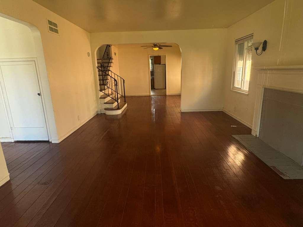 House for rent at 2315 Dashwood Ave, Oakland, CA 94605
