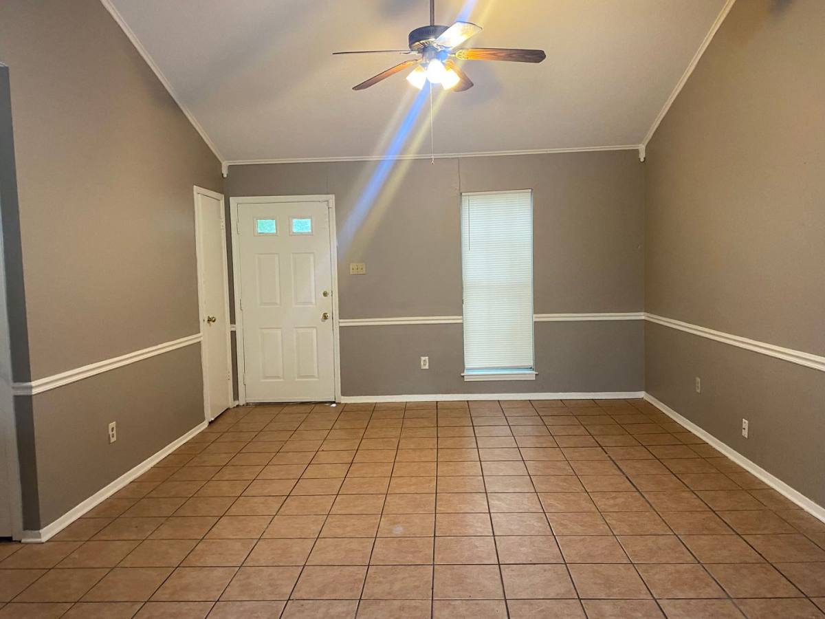House for rent at 6420 Cornwall Rd, Horn Lake, MS 38637