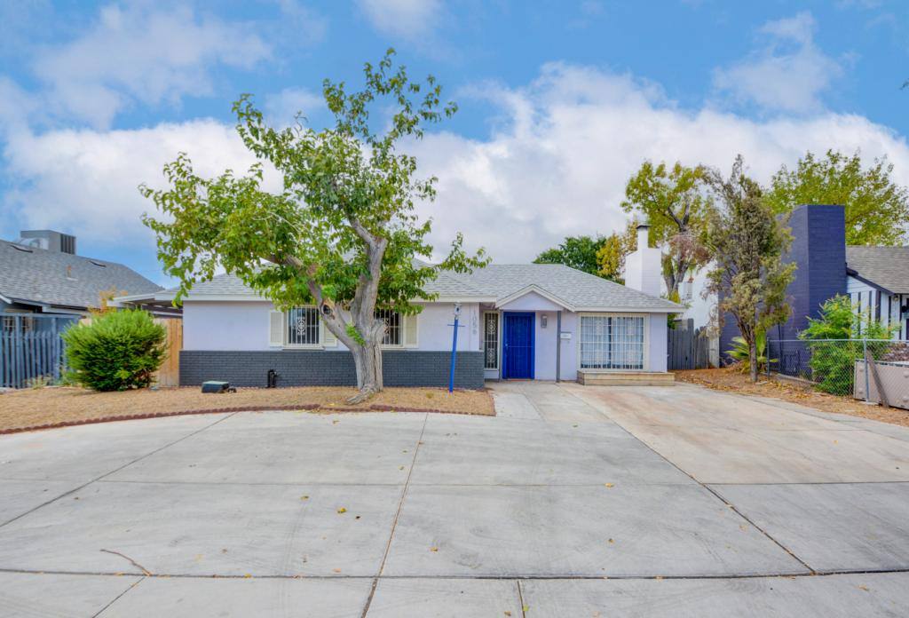 House for rent at 1056 W Oakey Blvd, Las Vegas, NV 89102