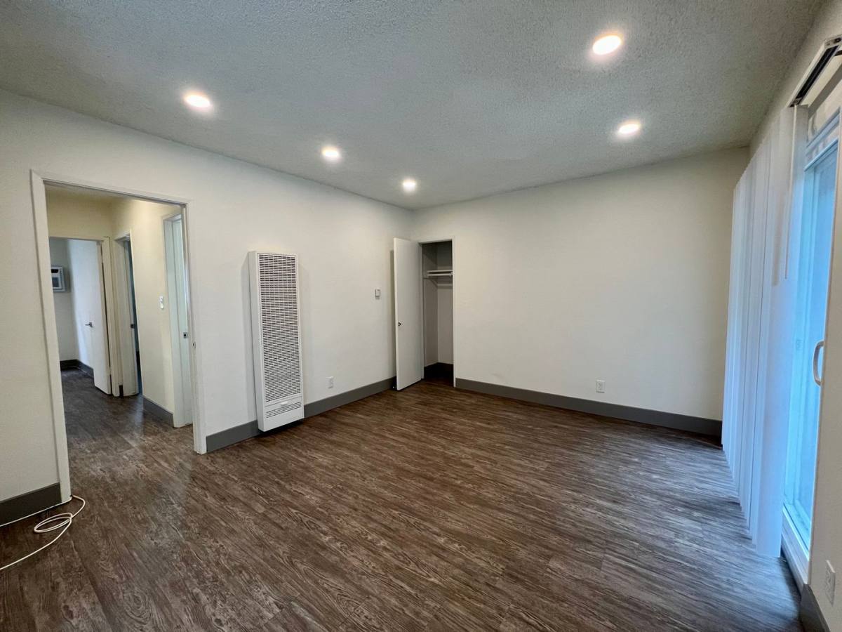 Apartment for rent at 12727 Matteson Ave, Los Angeles, CA 90066