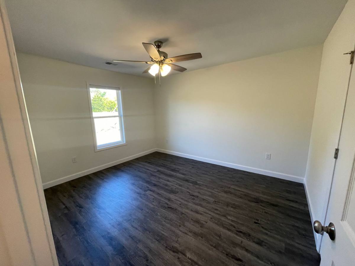 Apartment for rent at 4013 Eugene Dr, Lincolnton, NC 28092