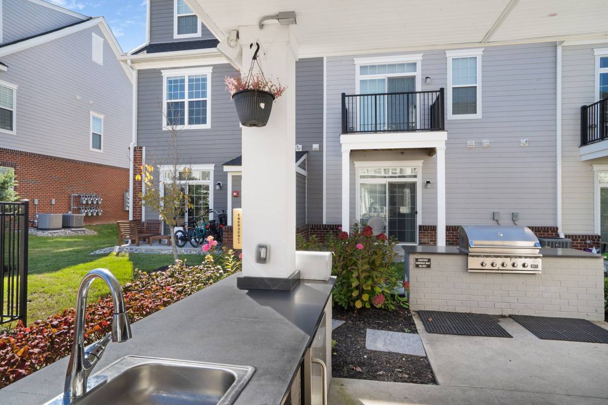 Apartment for rent at 1 Evan's Mill Lane, Cherry Hill, NJ 08034