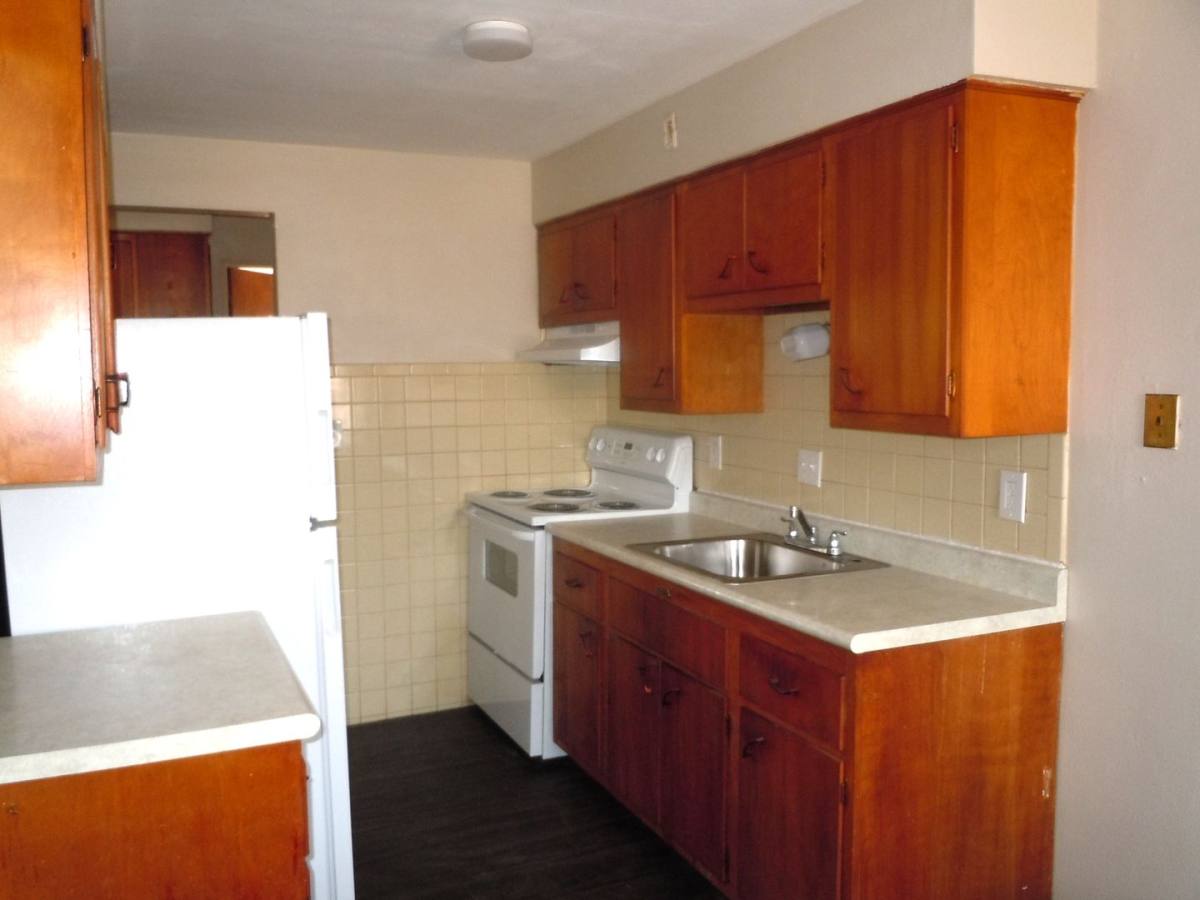 Apartment for rent at 623 St Louis Rd, Collinsville, IL 62234