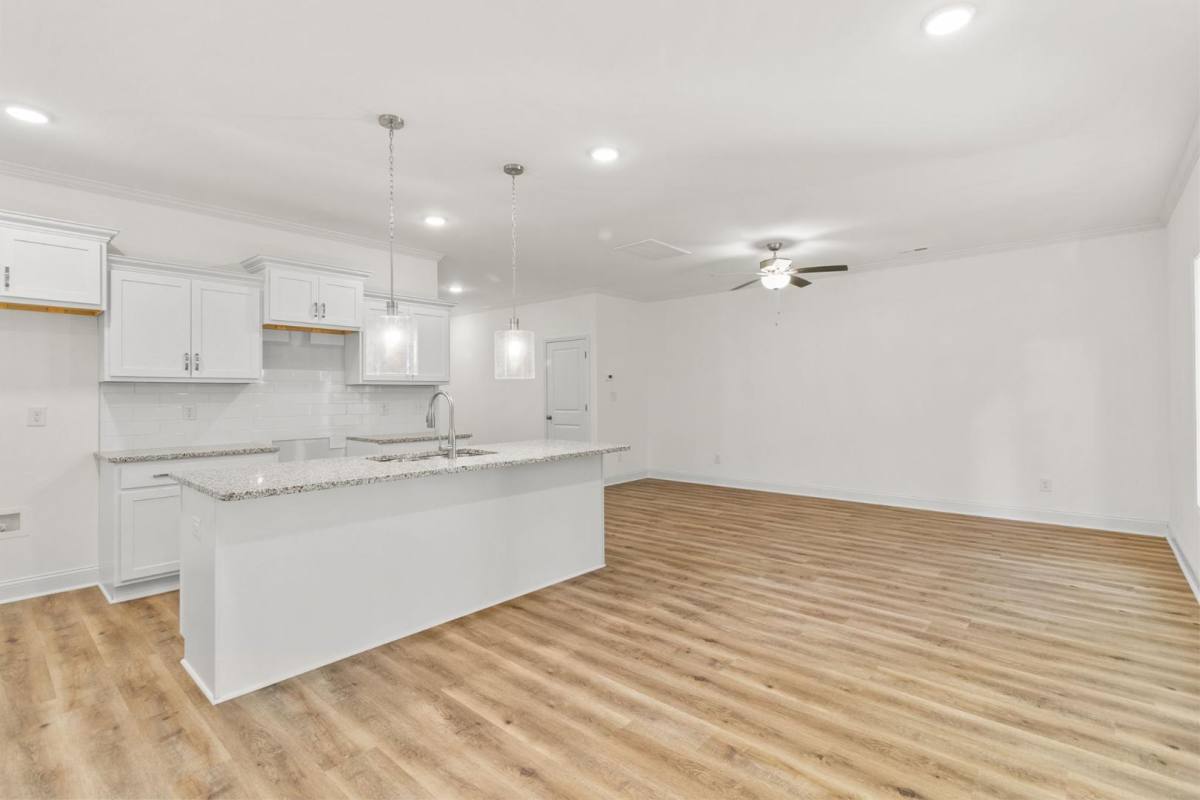 Townhouse for rent at 1010 Laurel St, Fayetteville, NC 28303