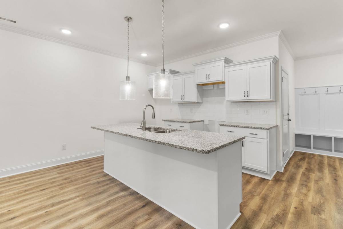 Townhouse for rent at 1010 Laurel St, Fayetteville, NC 28303