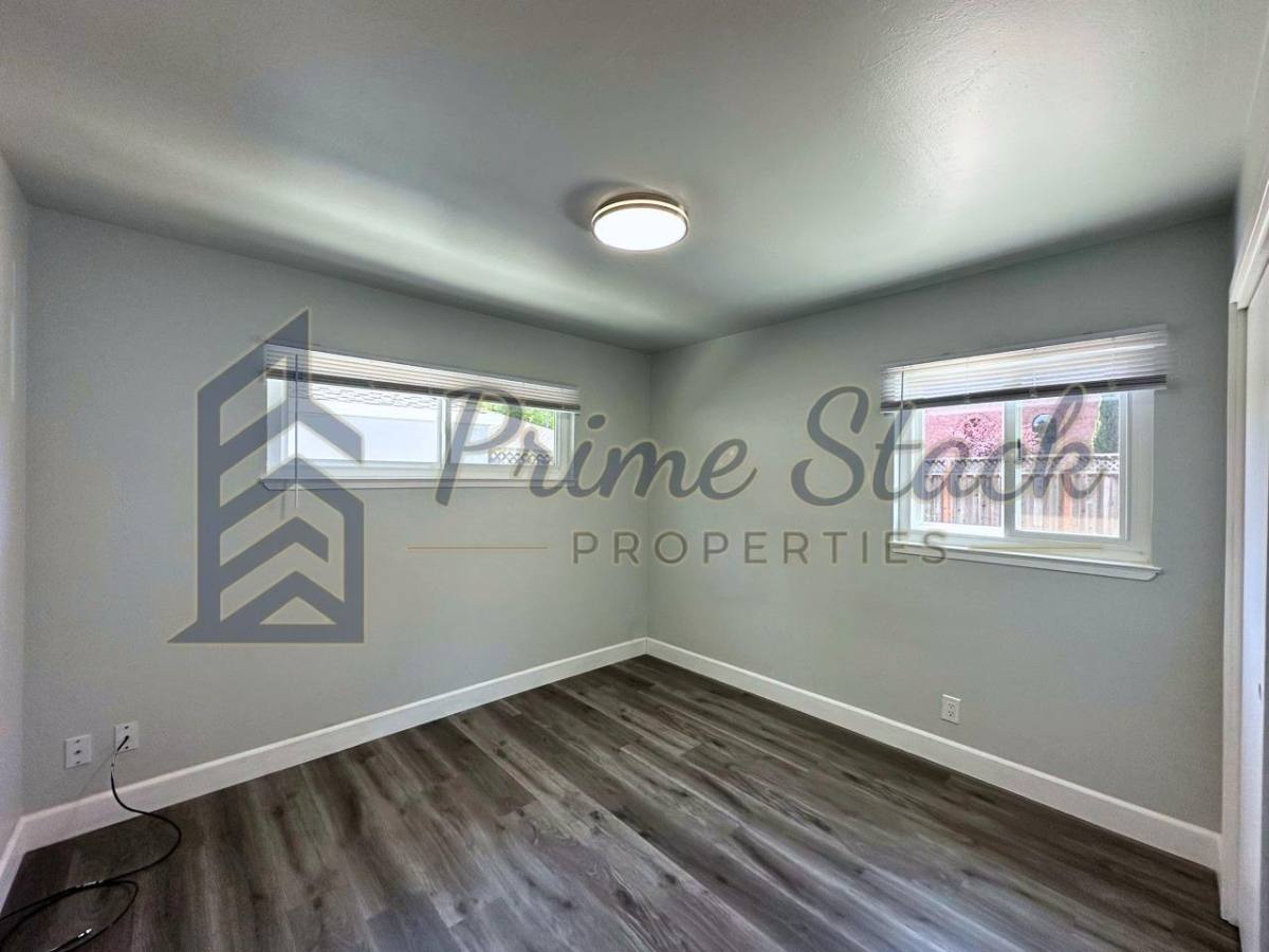 Apartment for rent at 122 Asbury St #1, San Jose, CA 95110