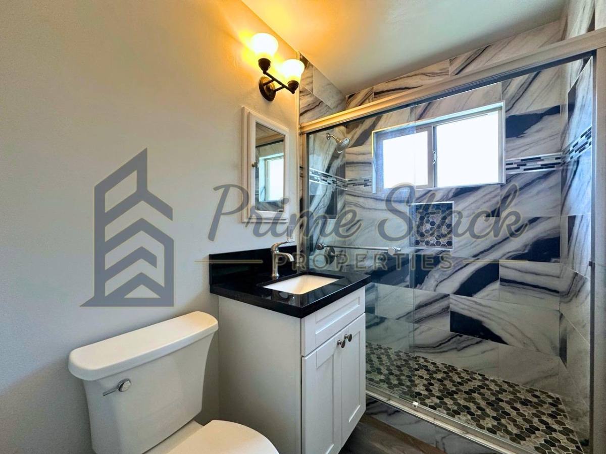 Apartment for rent at 122 Asbury St #1, San Jose, CA 95110